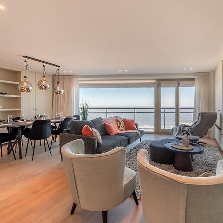 Appartement op de Zeedijk in hartje Knokke 7e verdiep voor 6 personen Buitenkant foto