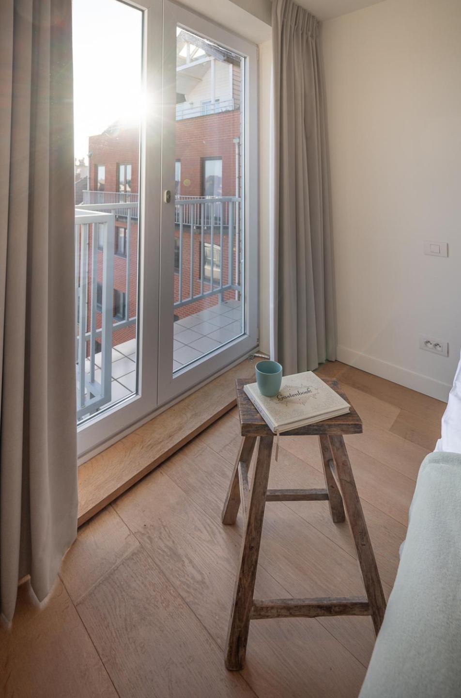 Appartement op de Zeedijk in hartje Knokke 7e verdiep voor 6 personen Buitenkant foto