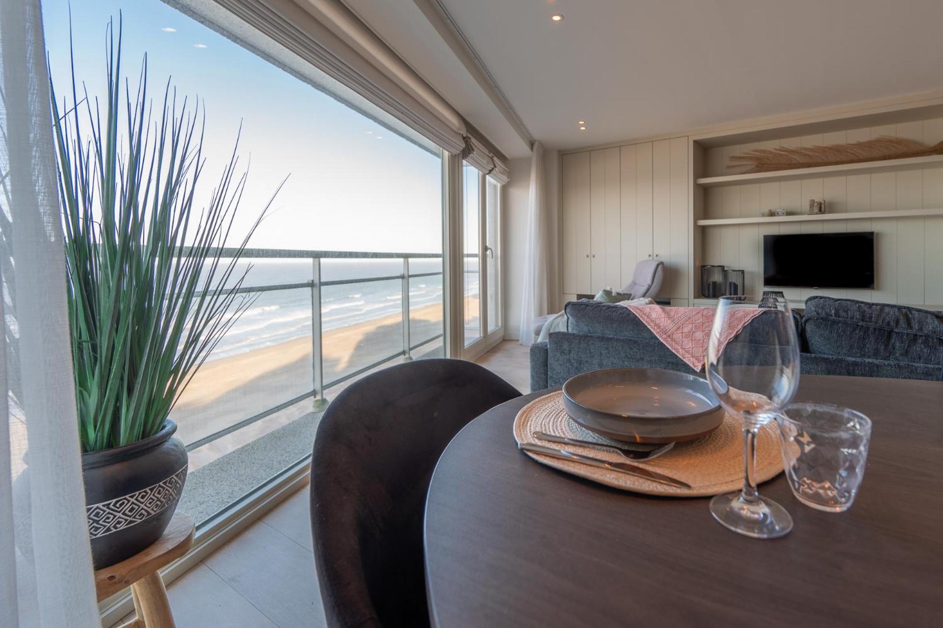 Appartement op de Zeedijk in hartje Knokke 7e verdiep voor 6 personen Buitenkant foto